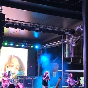 concert photo