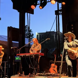 concert photo