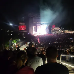 concert photo