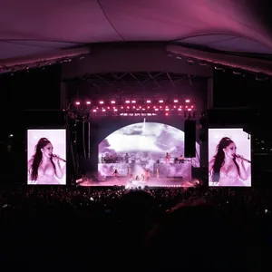 concert photo