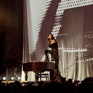 concert photo