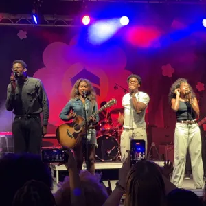 concert photo