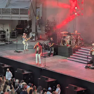 concert photo