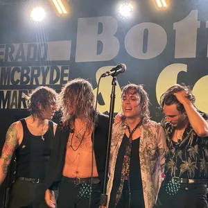 concert photo