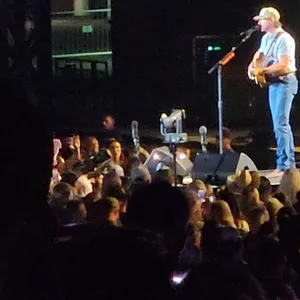 concert photo