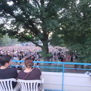 concert photo