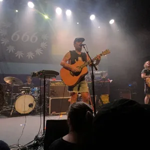 concert photo