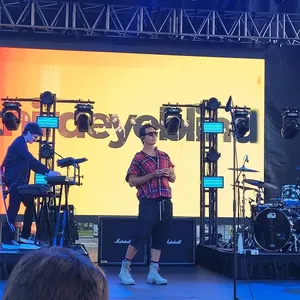 concert photo