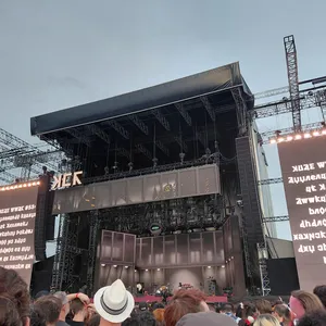 concert photo