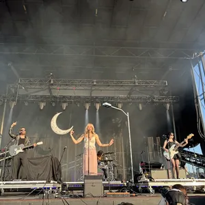 concert photo