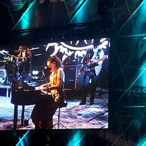 concert photo