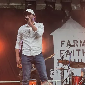 concert photo