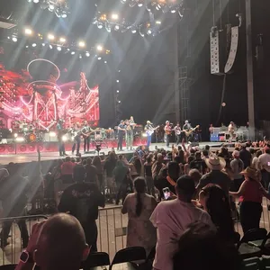 concert photo