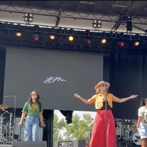 concert photo