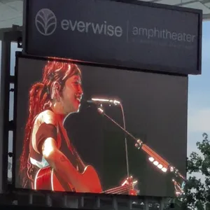 concert photo