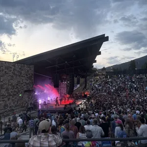 concert photo