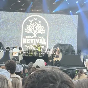 concert photo