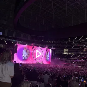 concert photo