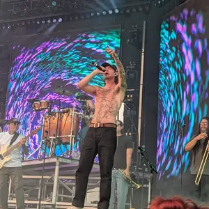 concert photo