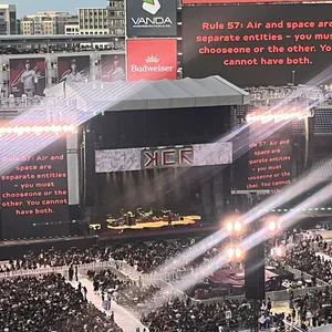 concert photo