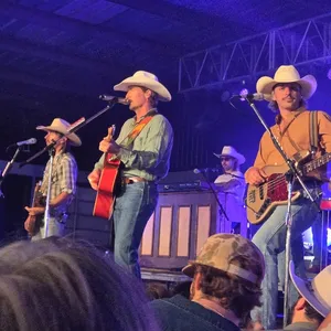 concert photo