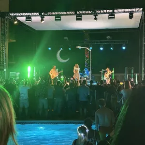 concert photo