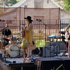 concert photo