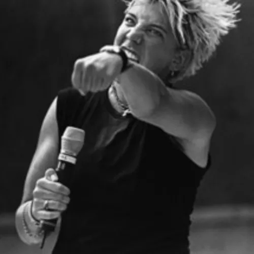 Alix Olson