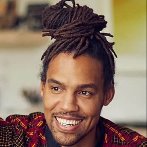 Pierce Freelon