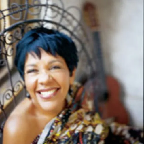 Rosa Passos