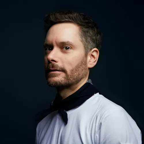 Jamie Bull