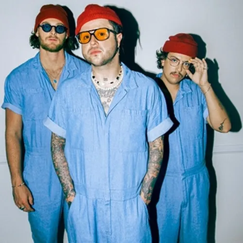 lovelytheband