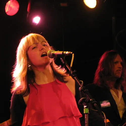 Jenny Dee