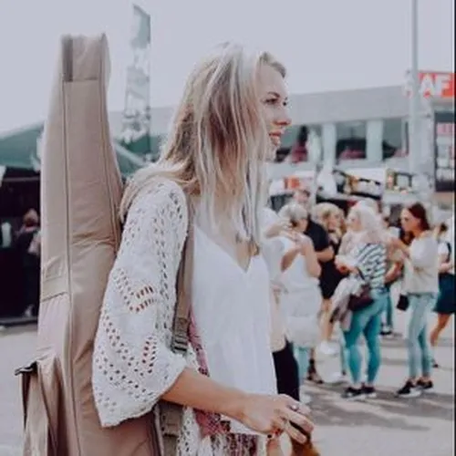 Lotte Walda