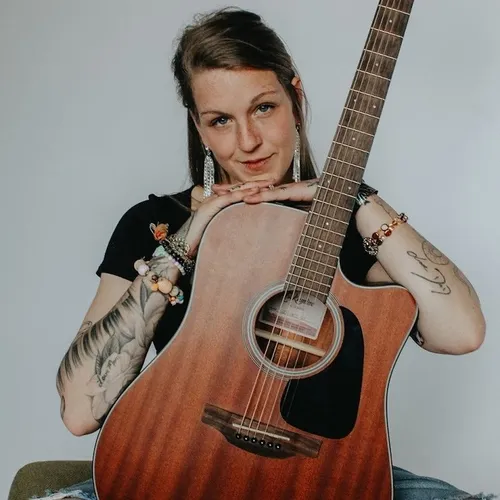Vicki Brittle Music