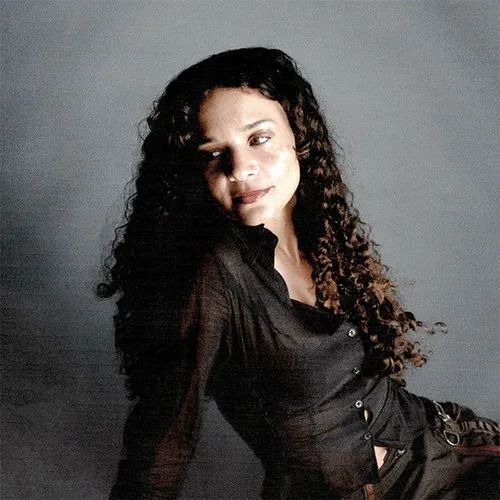 Erika de Casier