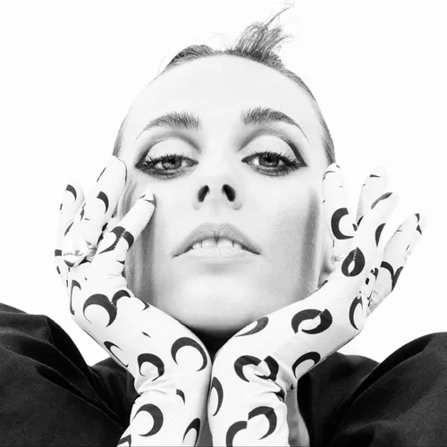 Sophie Auster Music