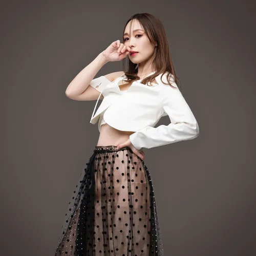 愛内里菜