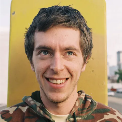 Andrew Broder