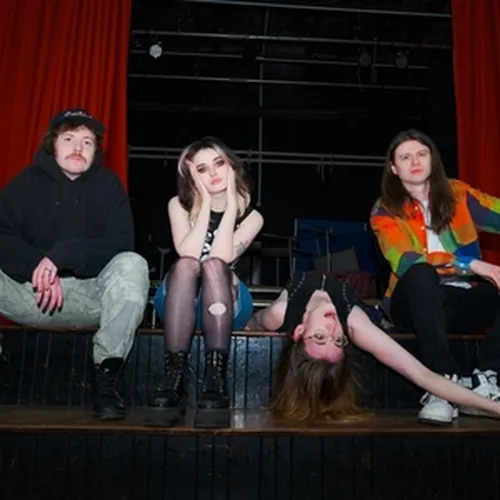 BE N!CE