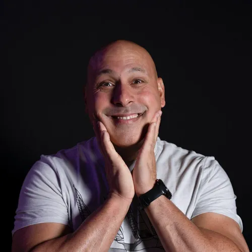 Mark Viera