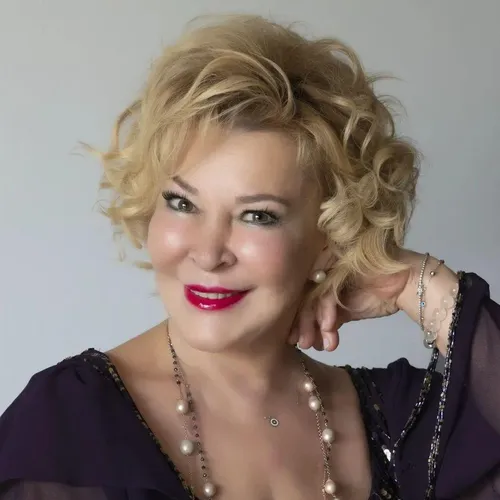 Gülsin Onay