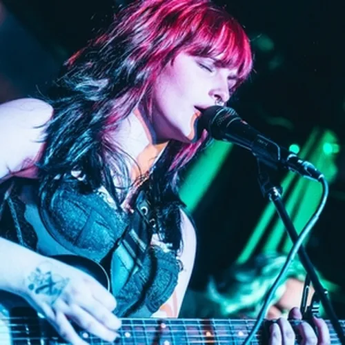 Fiona Hayes
