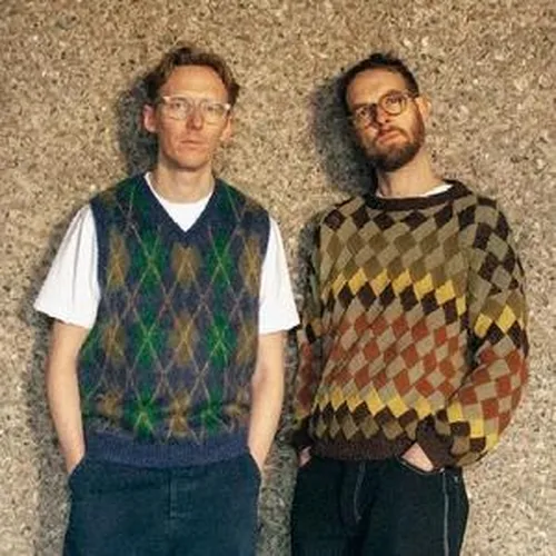 HONNE