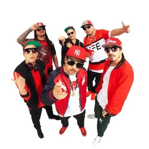 Shamanes Crew
