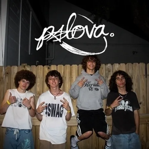 palova.