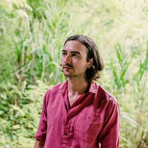 Martin Courtney