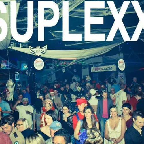 Suplex
