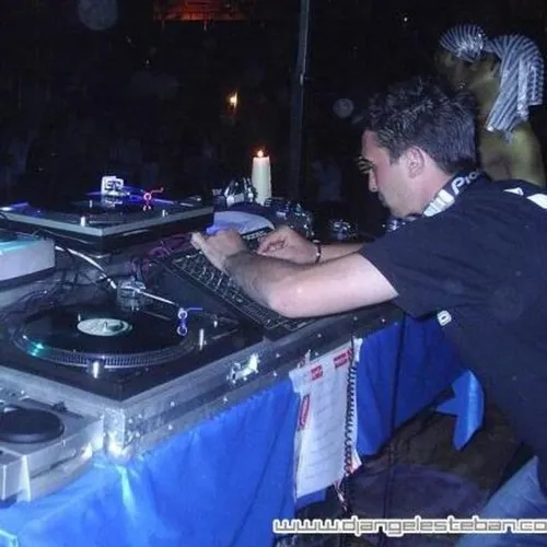 Angel Esteban - Dj & Producer