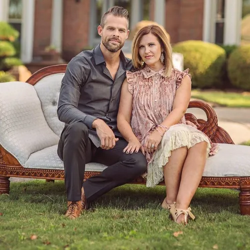 Aaron & Amanda Crabb